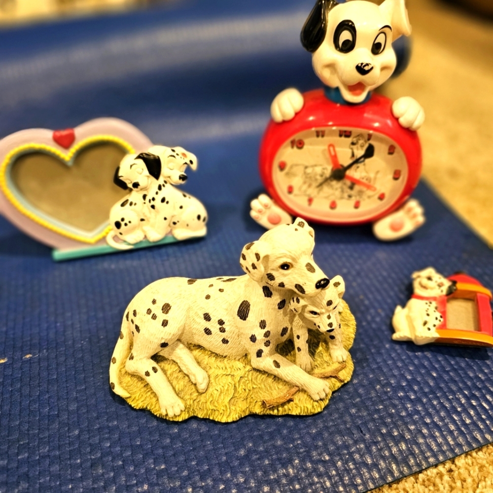Dalmatian Figurine Set - Black and White